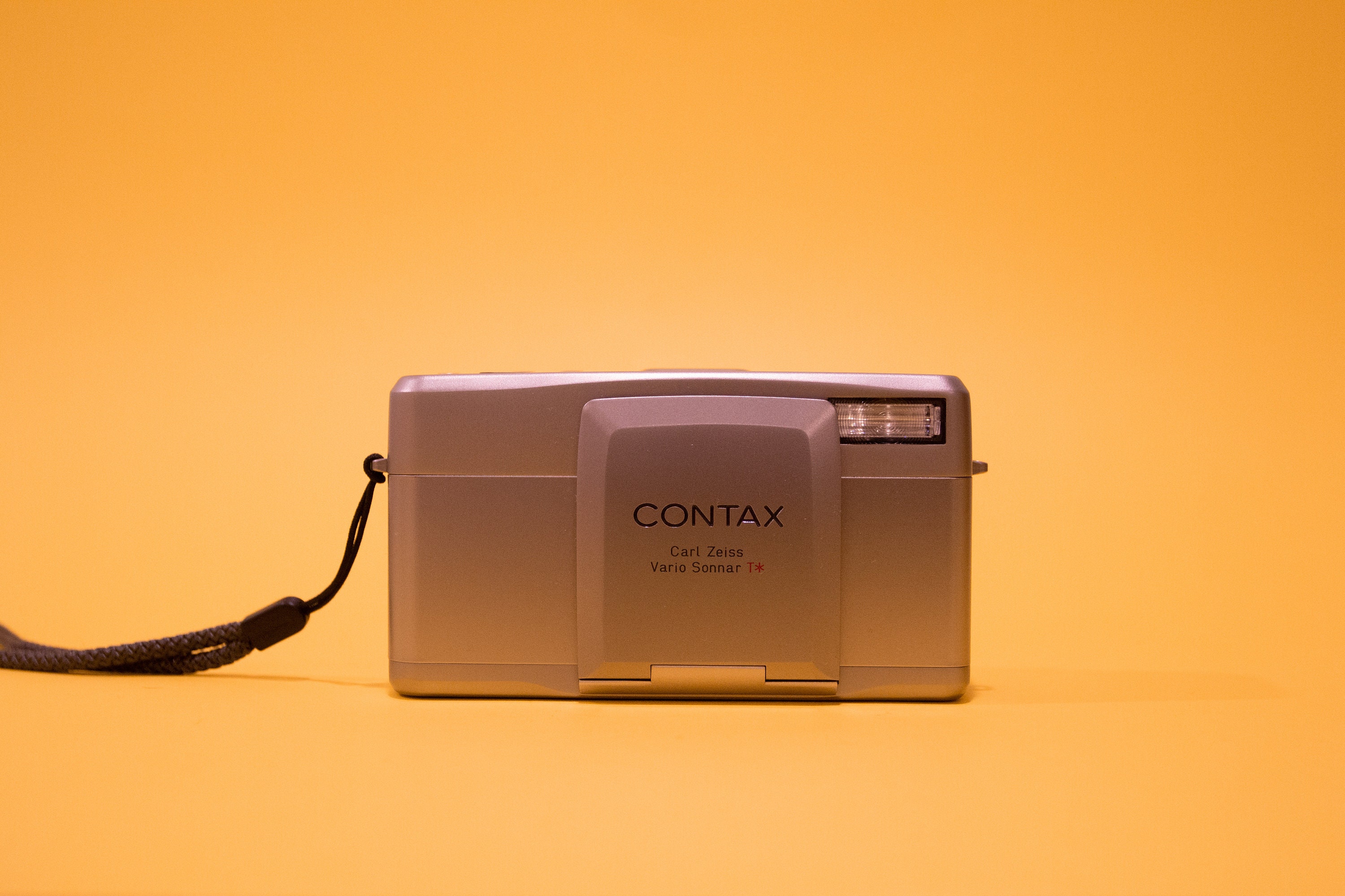 Contax TVS Iii 35mm Film Point and Shoot Camera - Etsy Israel