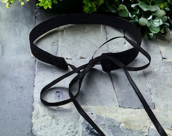 Collier Ras-du-cou Gothique Velours Noir, Strass Et Perle Rouge - Fait Main