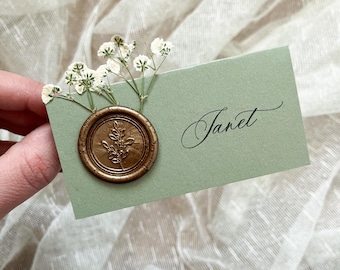 Place Card with Gold Wax Seal and Gypsophila, Baby’s Breath Elegant Rustic Event, Hen Parties, Baby Showers, Boho Escort Card, Garden
