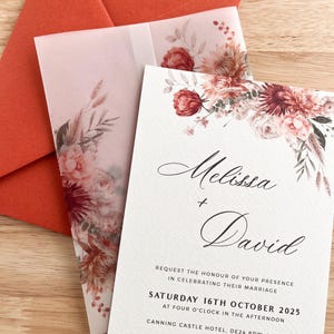 Faire-part de mariage orange automne avec papier vélin, fleurs d'herbe de la pampa, réception bohème automne, enveloppe orange, carte rustique moderne, PD05