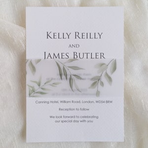 Gedruckte Salbei Grün Pergament Einladung Wrap | Rustikal | DIY Hochzeitseinladung Belly Band, PD04