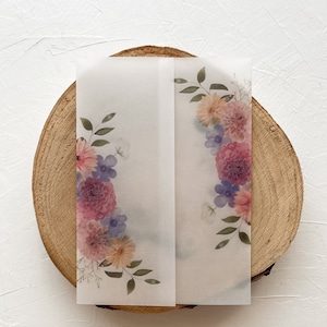 Pastelowe kwiaty ślubne welinowe owijanie, fioletowe, różowe delikatne kwiatowe zaproszenie kurtka, letni ogród baby shower, boho botaniczne DIY wesele