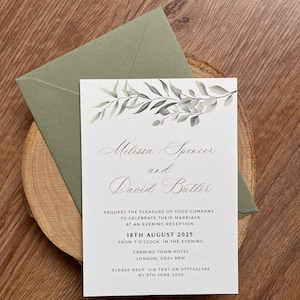 Salbeigrüne Einladungskarte, moderne rustikale Hochzeitseinladung, elegante Hochzeitseinladung, Herbstlaub, minimalistisches Event, PD04