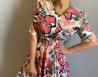 Vintage 80s flower print short culotte jumpsuit mini dress, one piece boho romper pink peach belt playsuit, summer festival unique USA 10