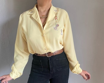 Vintage gatos bordado linda camisa de botón de oro, botón abajo acolchado preppy femenino primavera retro gatito top, mamá núcleo coqueta vainilla pastel L