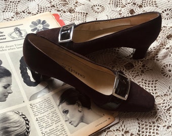 Vintage suede patent leather coffee Charles Jourdan pumps, elegant kitten high middle heels square toe court buckle shoes, business 7.5 USA