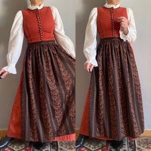 Vintage dirndl folk linen burnt orange dress & apron, pinafore Austrian naturalism cottagecore pleasant puritan gown Bavarian country M/L image 1