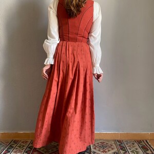 Vintage dirndl folk linen burnt orange dress & apron, pinafore Austrian naturalism cottagecore pleasant puritan gown Bavarian country M/L image 6