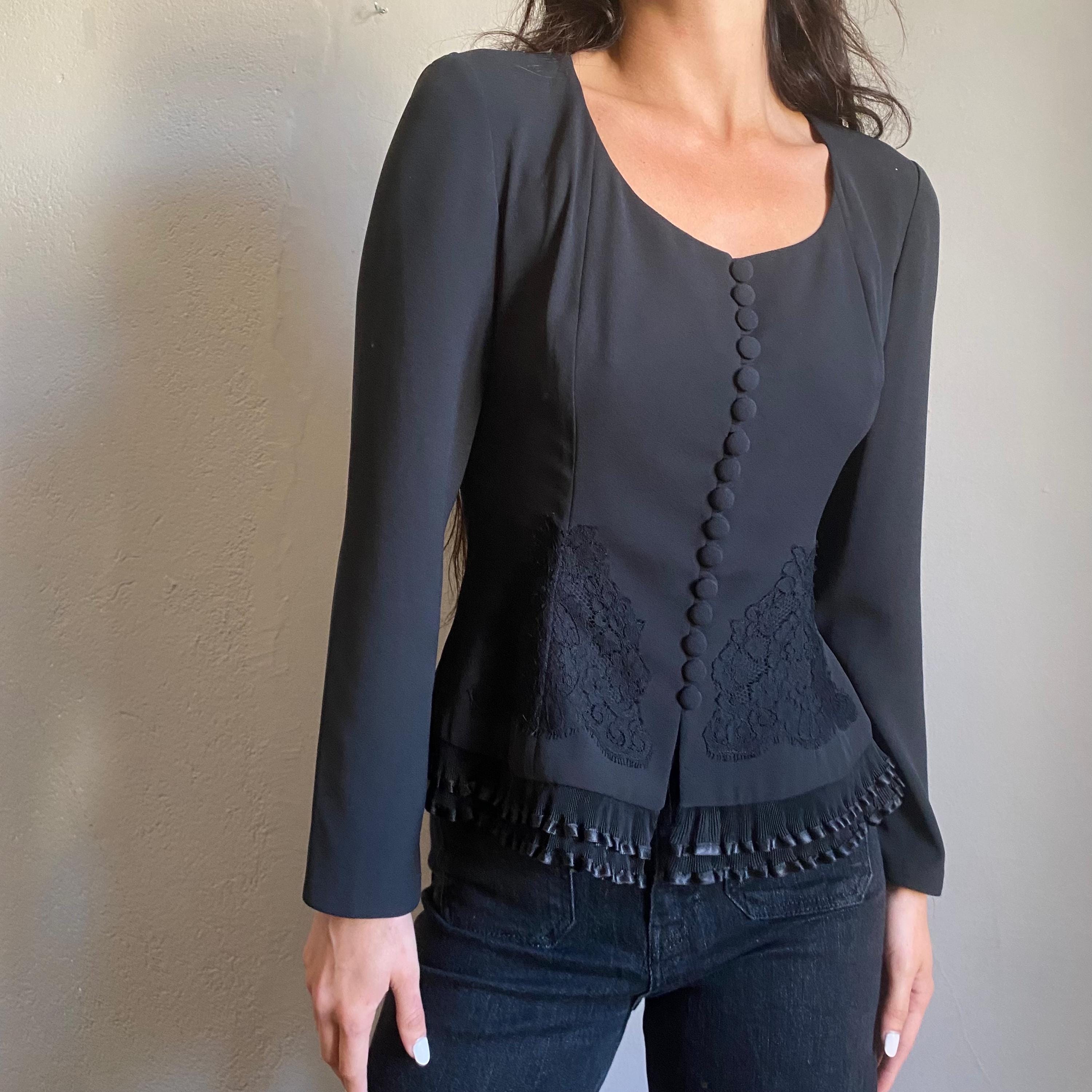 Haut péplum au crochet fleuri festonné 3D en bleu - Boutique de Mode
