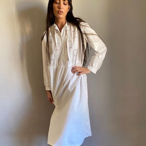 Antique 1930s French white cotton lace embroidered nightgown dress, Edwardian puritan tie midi camisole lingerie, farm cottage nightwear XL