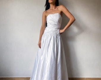 Vintage 90s satin strapless wedding dress, lace corset bodice, draped tulle  gown  S/M