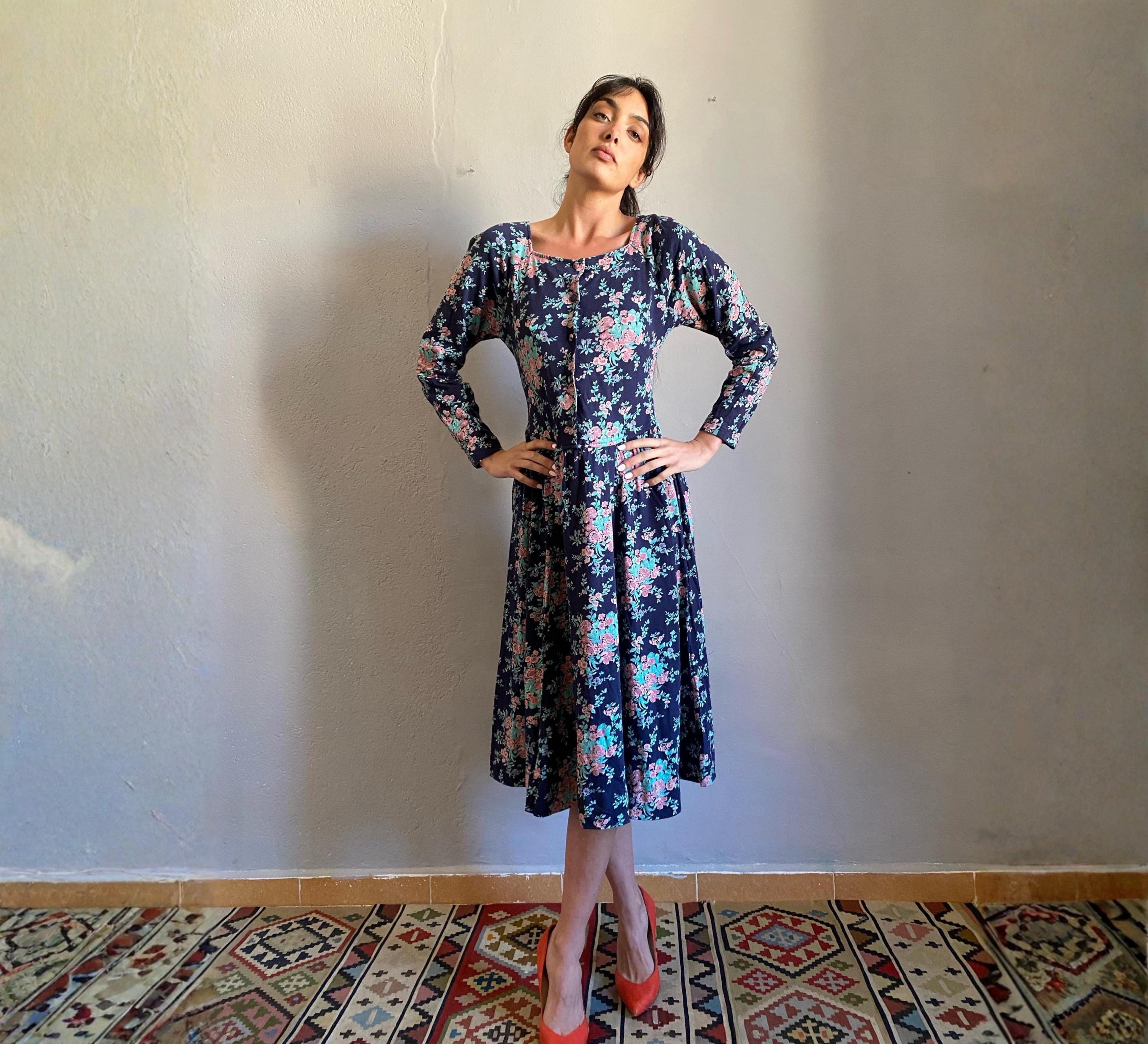 green emerald velvet dress Navy Floral Jacquard Midi Dress - All Dresses