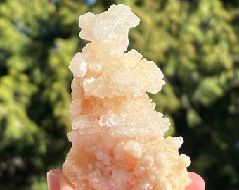 Lichtgele/crèmekleurige calciet - druipsteenvorm - uit Wenshan, Yunnan, China