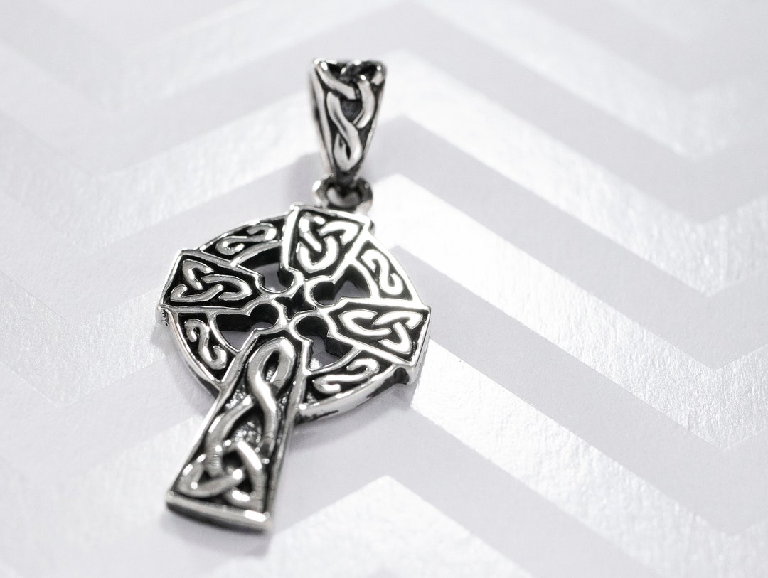 Sterling Silver Celtic Knot Cross Pendant Necklace - Etsy