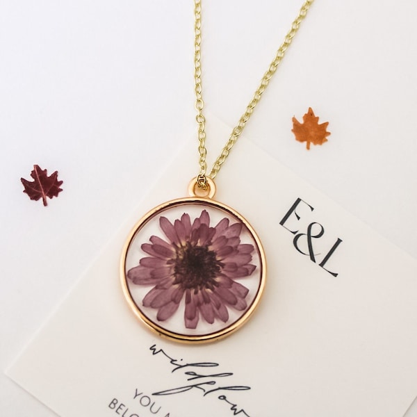 Real Pressed Chrysanthemum Resin Necklace | Fall Necklace | Autumn Jewelry | Mums | Resin Necklace | Fall Gift