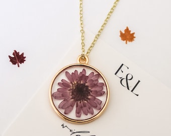 Real Pressed Chrysanthemum Resin Necklace | Fall Necklace | Autumn Jewelry | Mums | Resin Necklace | Fall Gift