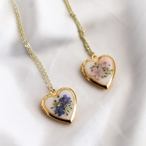 Vergissmeinnicht Wildblumen Foto Locket Halskette | Harz gepresste Blume Medaillon | Herz-Medaillon | Handarbeit | Getrocknete Blumen Schmuck