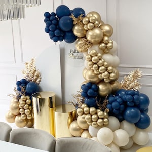 Navy & Gold Balloon Garland Kit – Elegant DIY Balloon Arch for Milestone Birthday, Graduation Party, or Retirement Celebration Backdrop