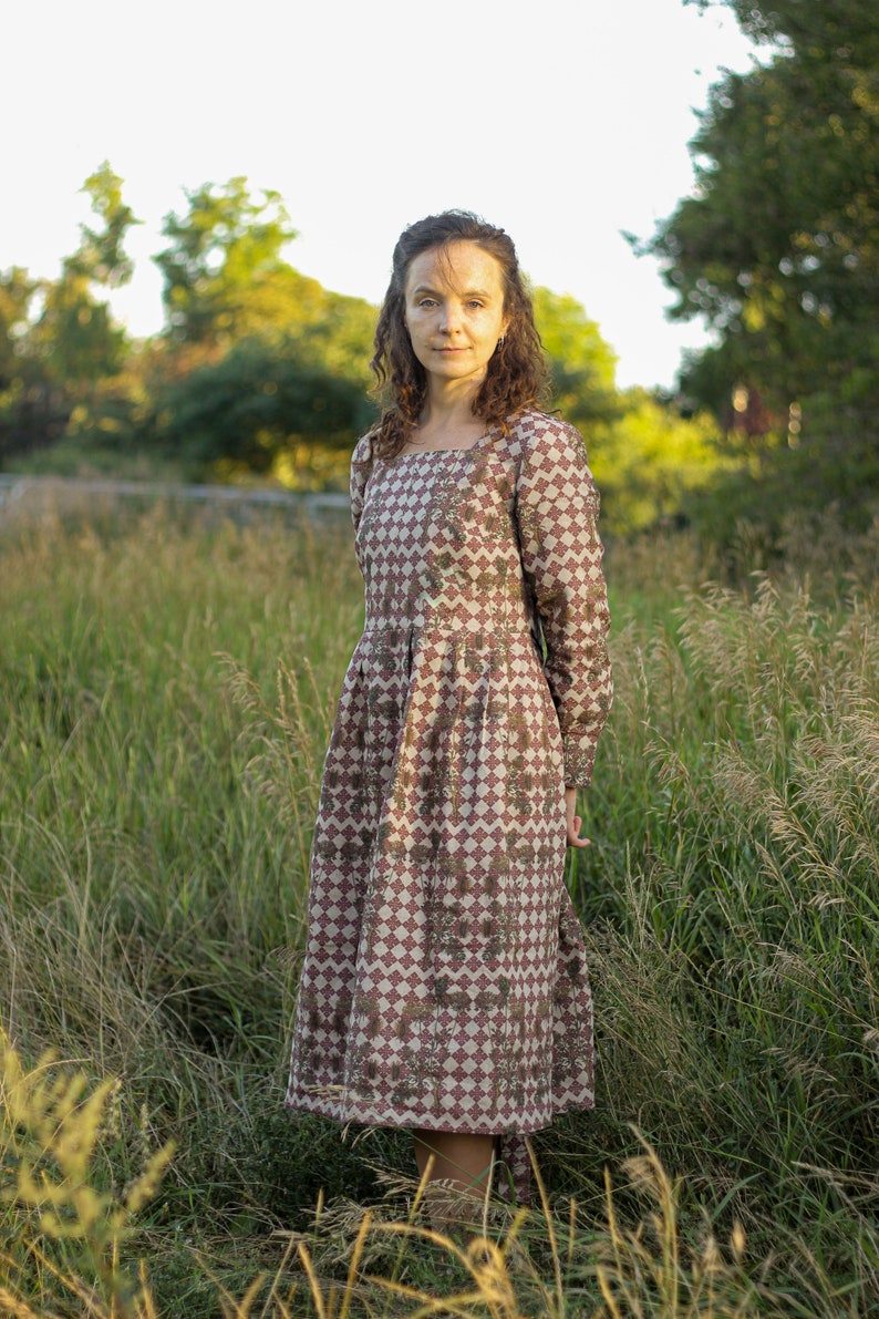 linen dress with author's print image 2