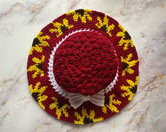 Dizzy Daisy Cloche Hat
