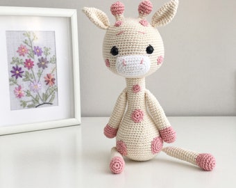 Gehäkelte Giraffe, gehäkelte Tiere, gehäkelte Puppe zum Verkauf, Neugeborenen Geschenk, individuelles Babygeschenk, gehäkelte Giraffe, Giraffenmädchen, gehäkeltes Tier