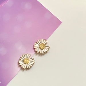 Daisy Earrings/925 Sterling Silver/Summer Jewelry/Delicate Ear Jacket/Minimalist Earring