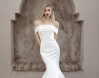 Simple Off-the-shoulder Mermaid wedding dress