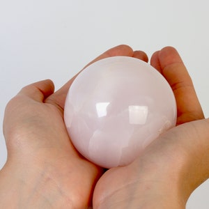 Gabriella – Large Decorative Stone Ball | Diameter 7cm