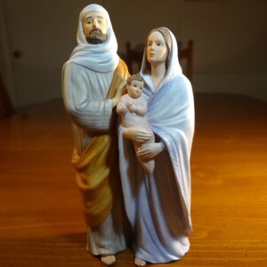 1994 Masterpiece Porcelain THE HOLY FAMILY    Matthew 1:21