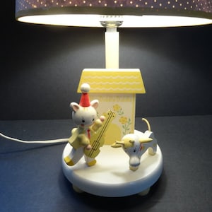Vintage Children&#39;s Lamp &quot;HEY DIDDLE DIDDLE&quot;  Nursery Rhyme Lamp