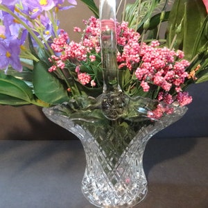Beautiful Vintage Lead Crystal Glass Bride&#39;s Basket Vase