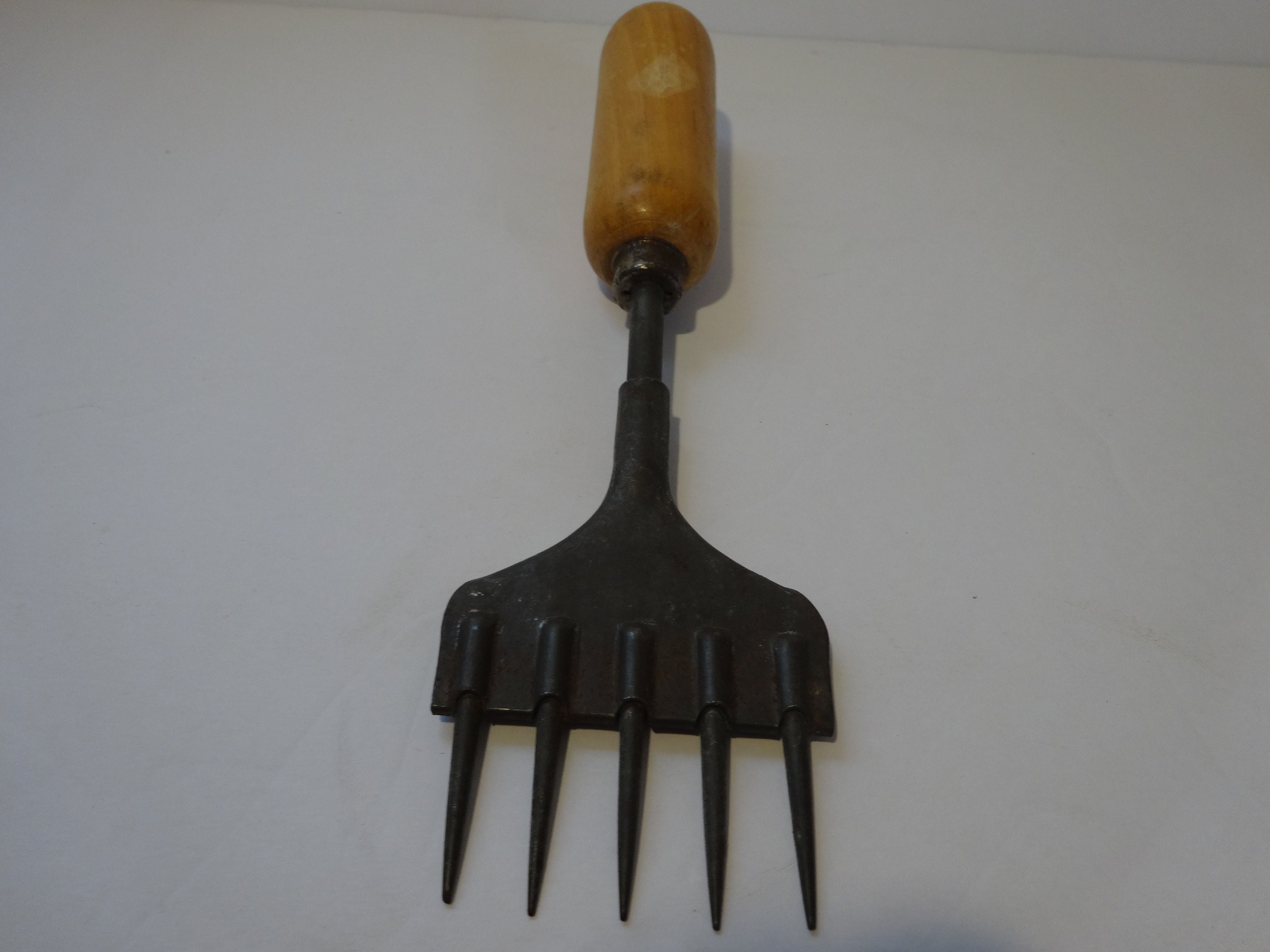 Vintage Upholstery bing/fabric Stretching Metal Tool With A Etsy
