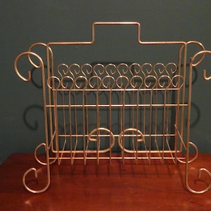 Vintage Mid Century Gold Tone Metal Magazine Rack with Handle    LP Vinyl Holder Stand