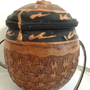 Vintage Hand Carved Jamaican Coconut Shell Cross Body Purse