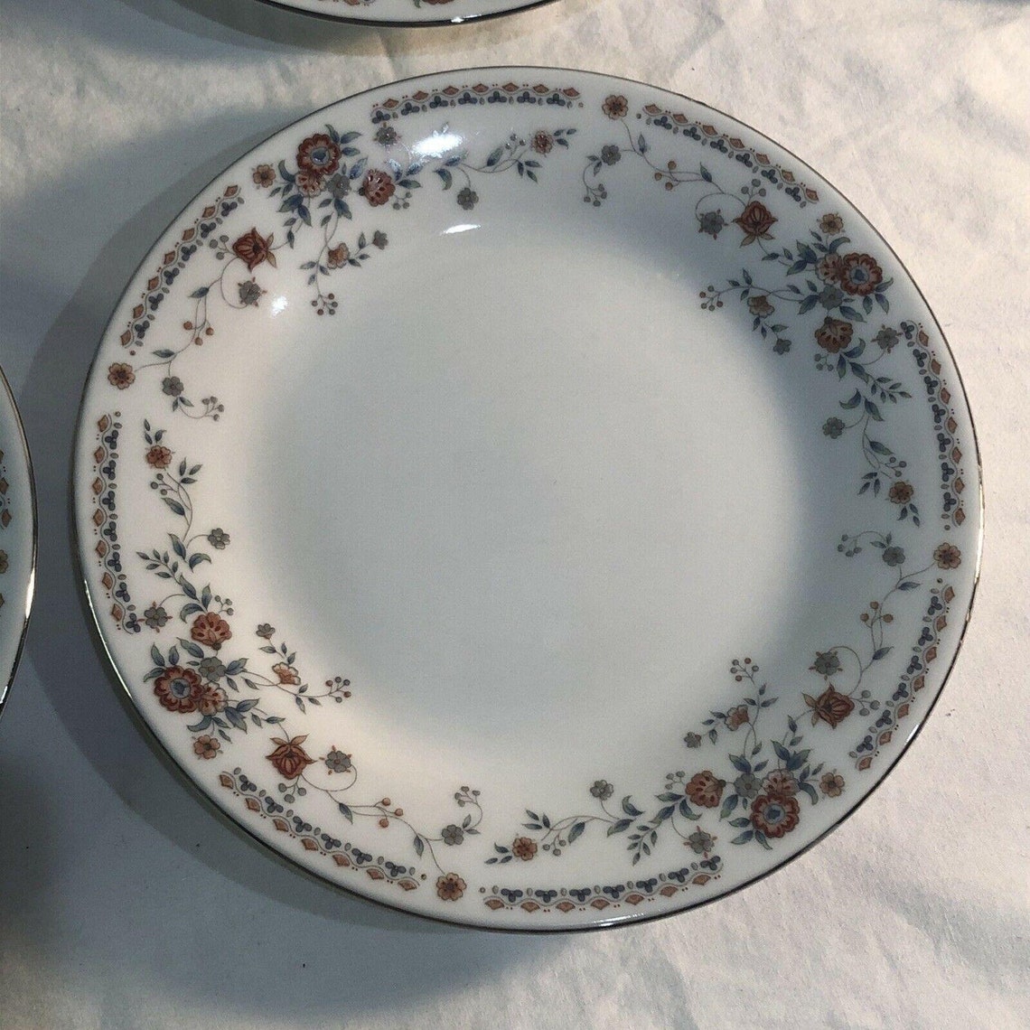 China Pearl Josephine 8 Platos de Ensalada/Postre 7 1/2 Etsy