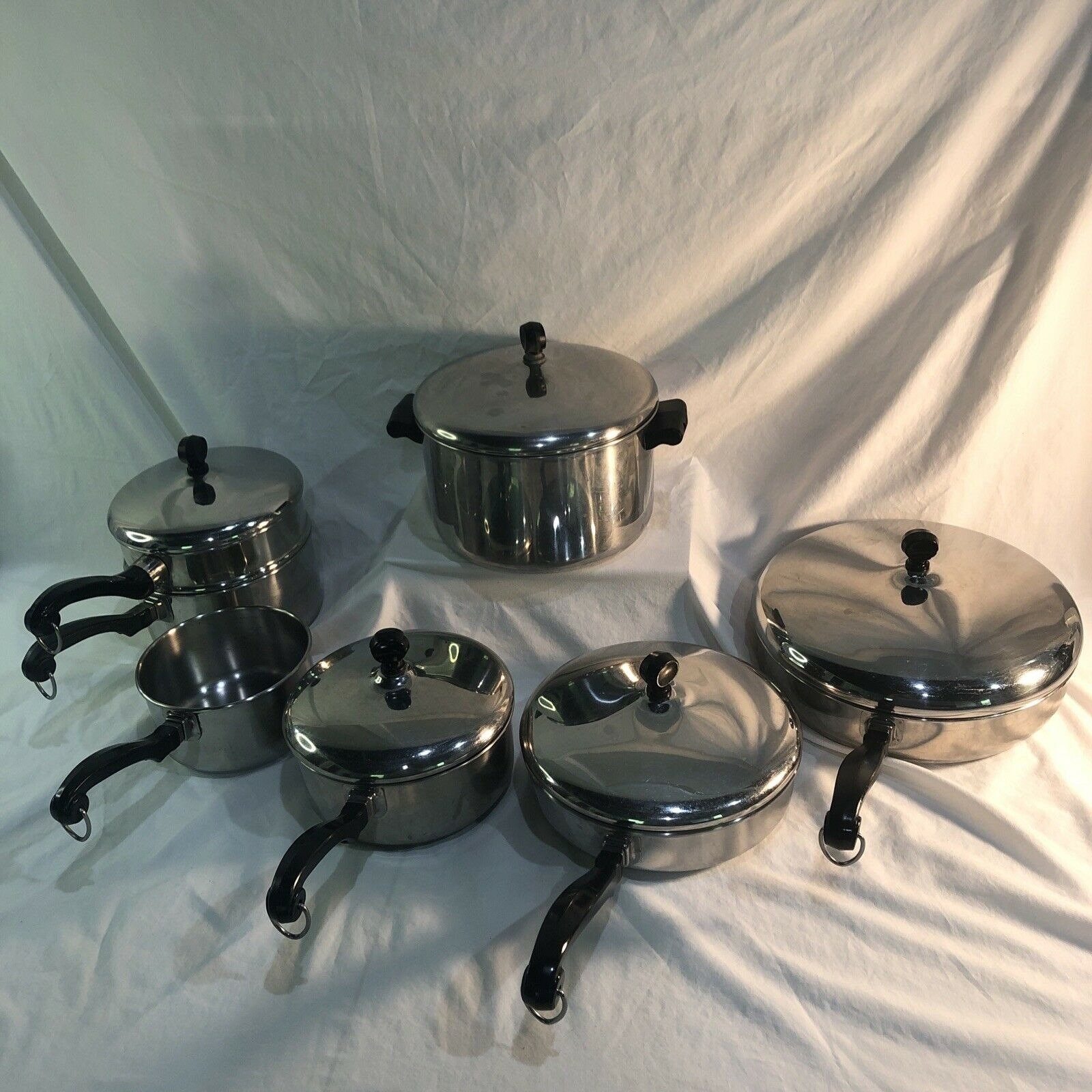 Saladmaster Cookware for sale Only 4 left at 65