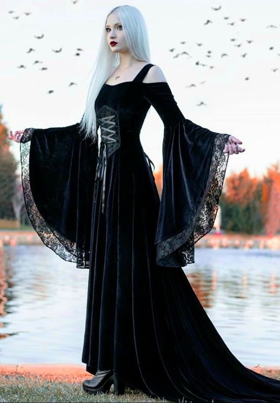 VAMPIRE DRESS: Authentic Majestic and Elegant Velvet & Lace - Etsy