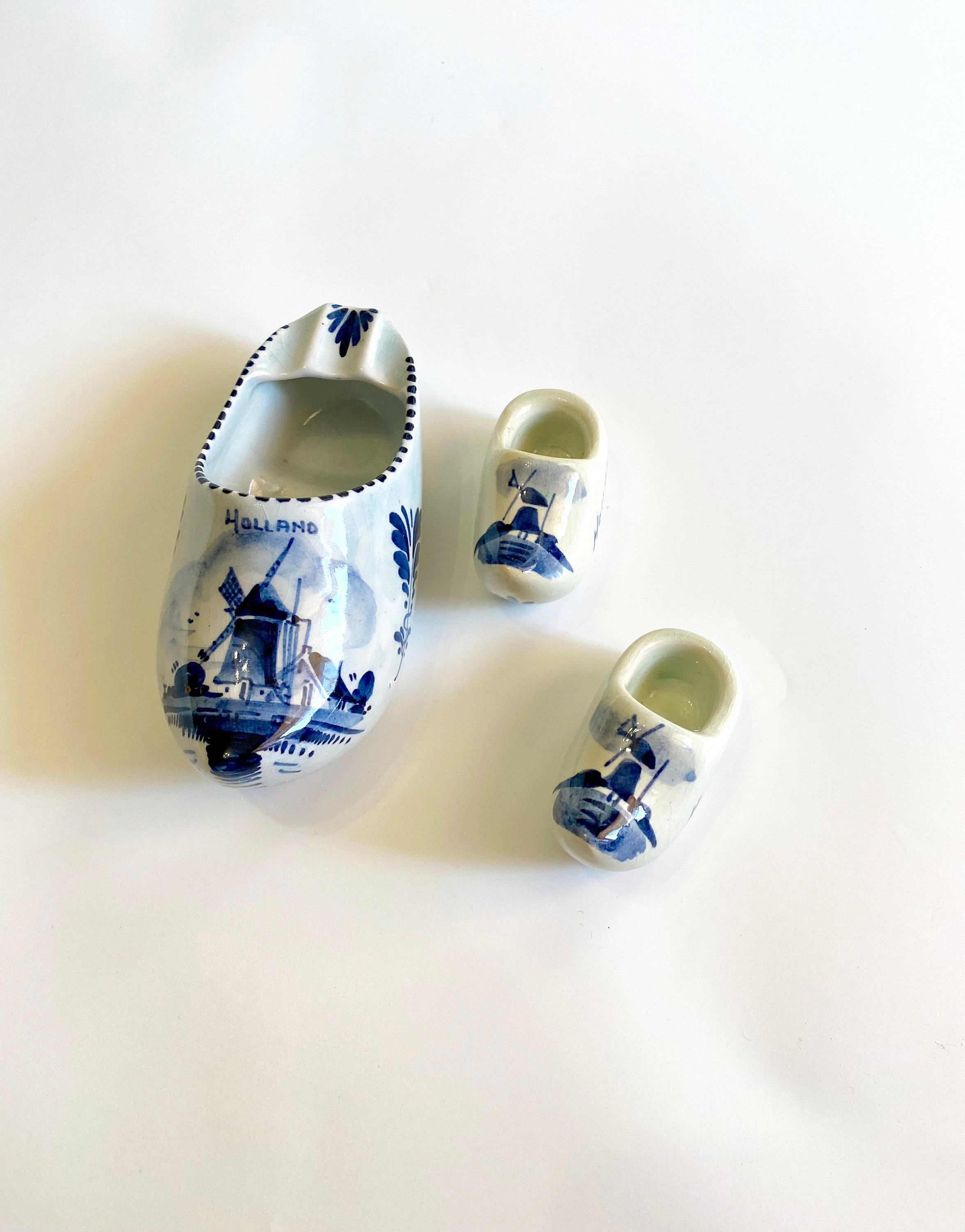 Dutch Porcelain Shoe, Vintage Ashtray Shoe, Delft Blue Shoe, Hand