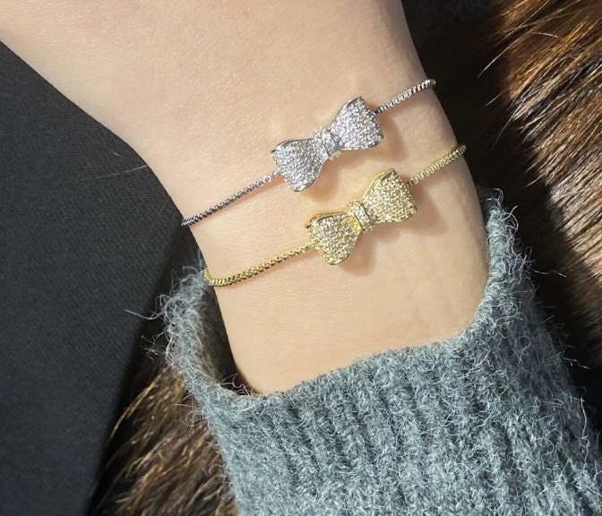 Sparkling bow deals bangle