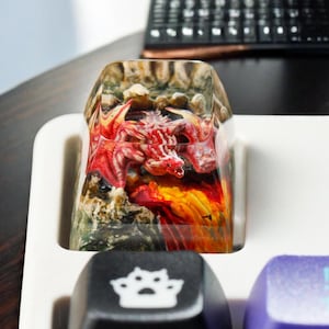 Handmade Dragon ESC Keycap: Artisan Cherry MX Mechanical Keyboard
