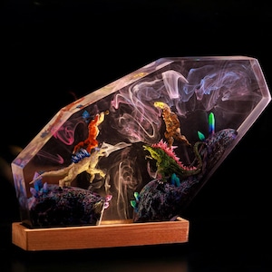 Lamp op maat harshout, aangepaste epoxyharslamp, handgemaakt cadeau, tafellamp, Giant Monster-lamphars, bedlampje, dioramalamp, cadeaus voor mannen