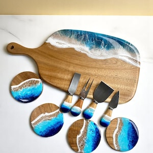 Handmade Ocean Resin Serving Board Set – Round Wood Charcuterie Tray with Coasters & Cheese Knives – Coastal Decor, Personalized Gift