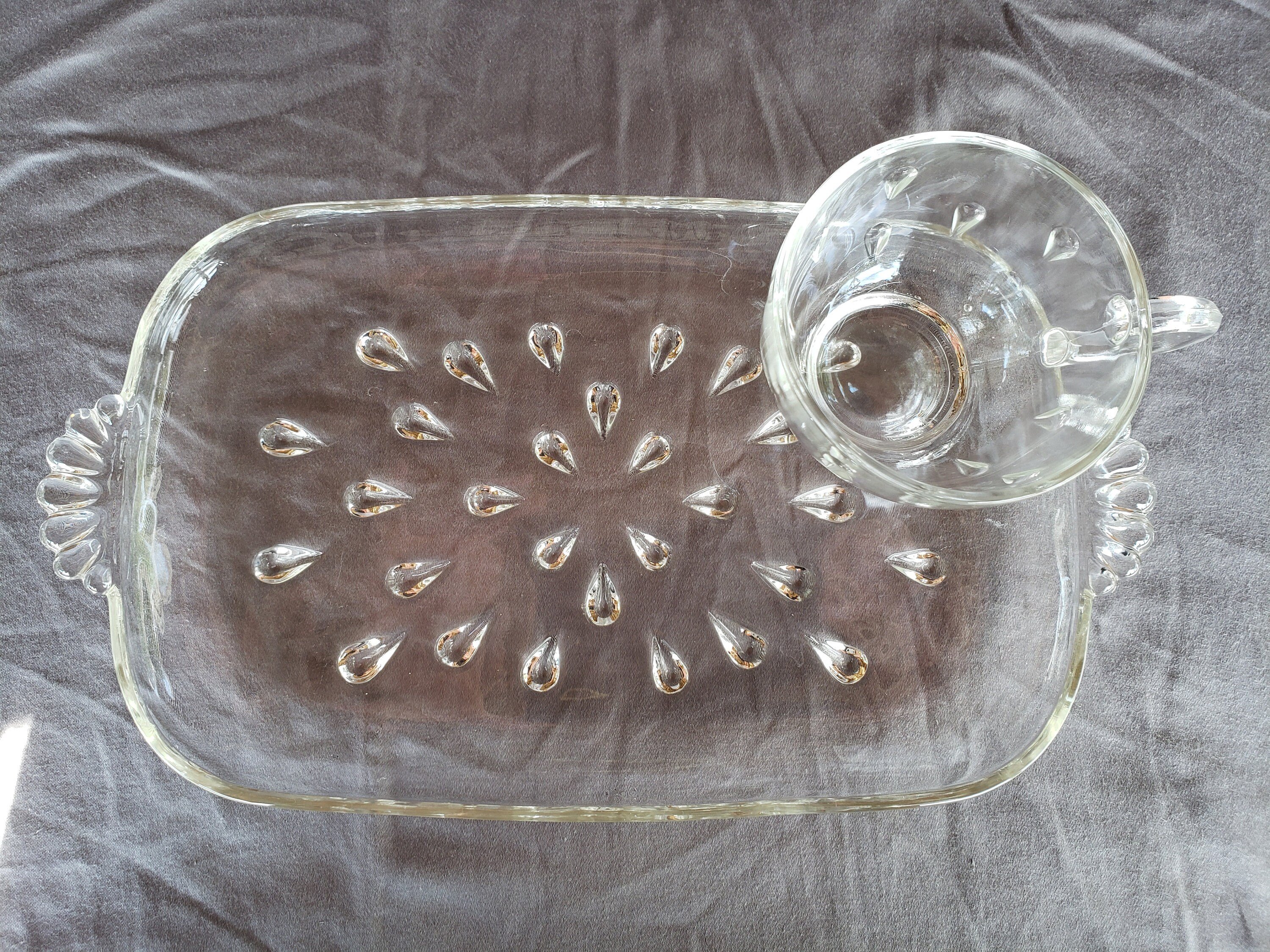 Mid Century Glass Snack Trays and Cups Set of 4 by Hazel Atlas Etsy
