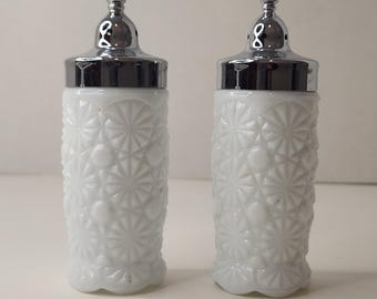 Vintage Milk Glass Button & Daisy Salt And Pepper Shaker Set By Smith Glass