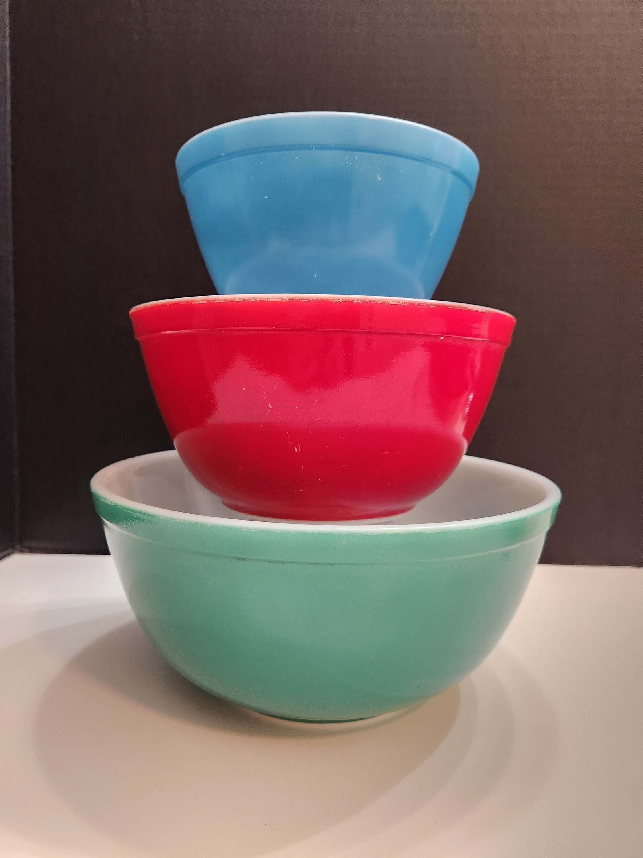 Pyrex Blue Tint Glass 3 Set Mixing Bowls 322 323 325 – Olde Kitchen & Home