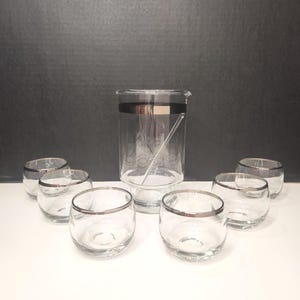 Cocktail Mixer Pitcher With Stir Stick & 6 Roly Poly Cups With Platinum Trim- Dorothy Thorpe Style- Mcm Barware