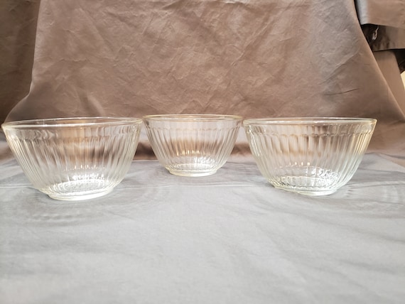 Pyrex 3 Cup Clear Ribbed Glass 7401-S Set of 3 Bowls/ Kitchen Prep Bowls 