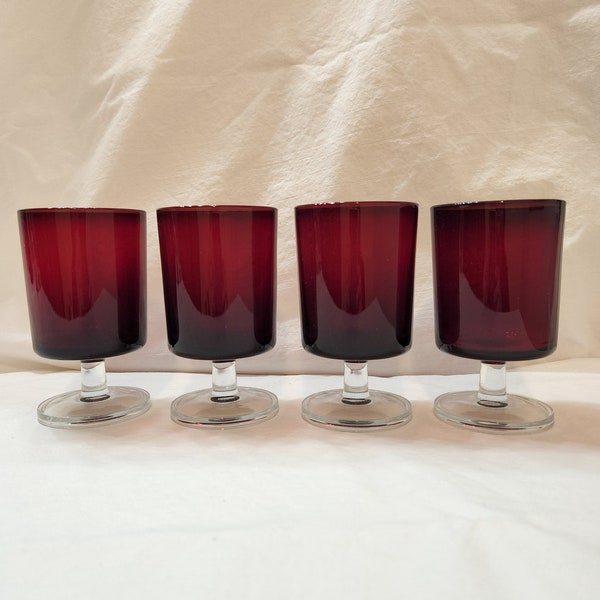 Cavalier Ruby Cristal D'Arques Durand France Ruby Red & Clear Glass Set Of 4 Footed 6 oz. Wine / Water Glasses