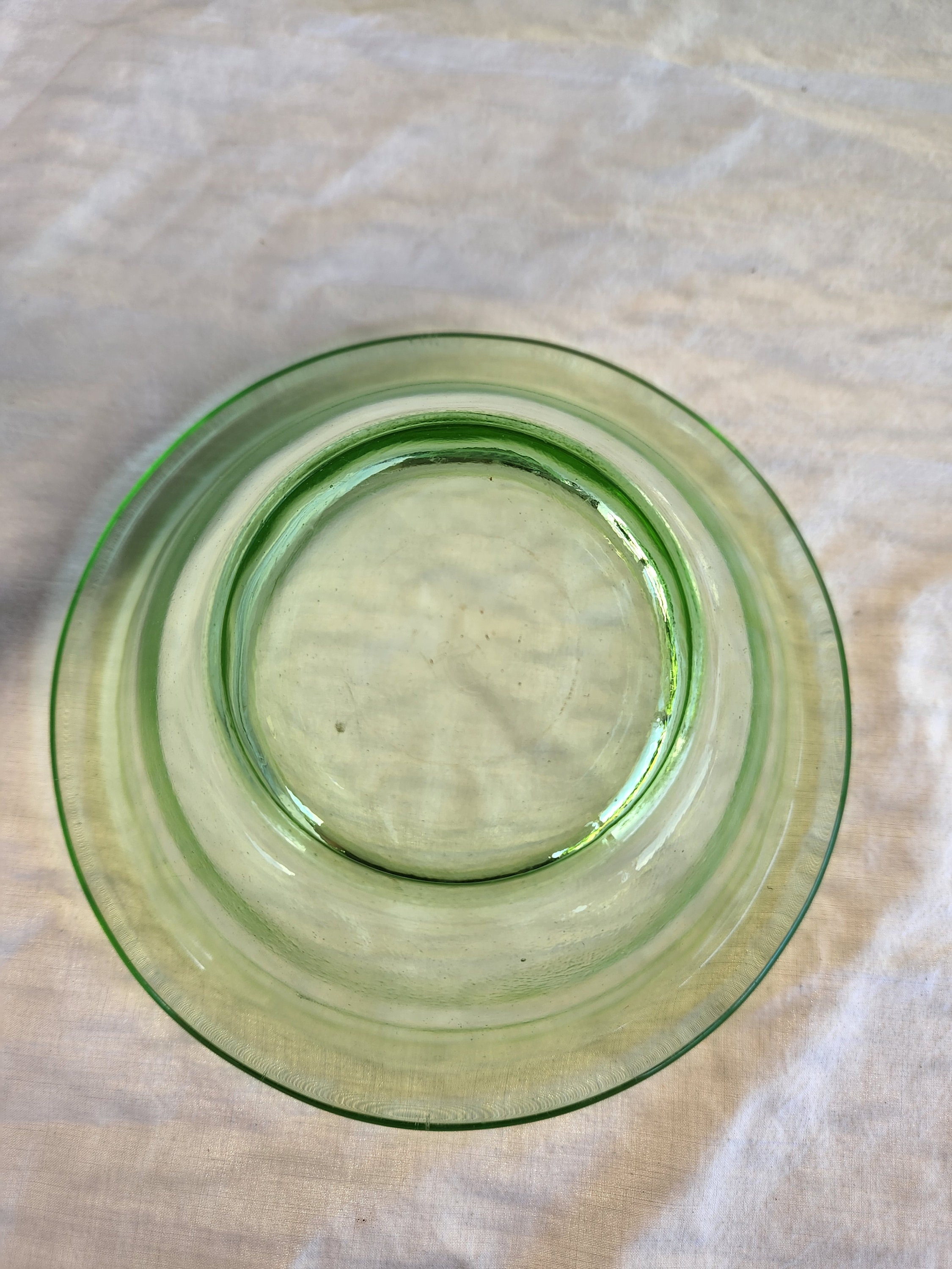 Set of 3 Green Depression Glass Nesting Mixing Bowls With Rolled