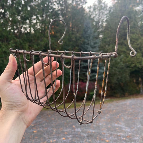 1930s French Metal Clawfoot Tub Sponge Holder, Soap Holder, Bathroom Accessories, Bathroom Decor, Rustic Farmhouse, Primitive